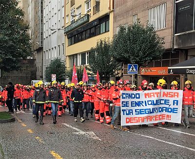 2017-12-29 ProtestaBombeirosComarcaisPontevedra14.jpeg